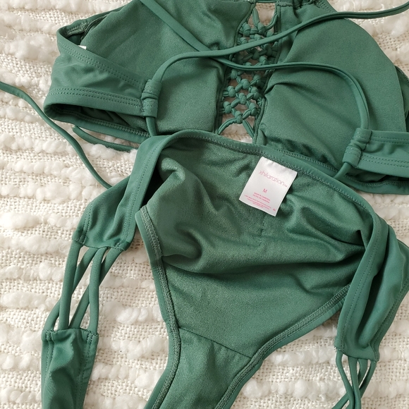 Xhilaration Bikini S M set - Picture 4 of 11